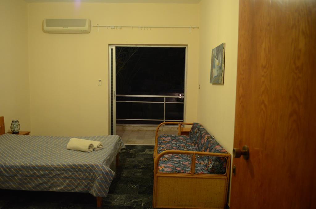 Kineta Apartments 외부 사진